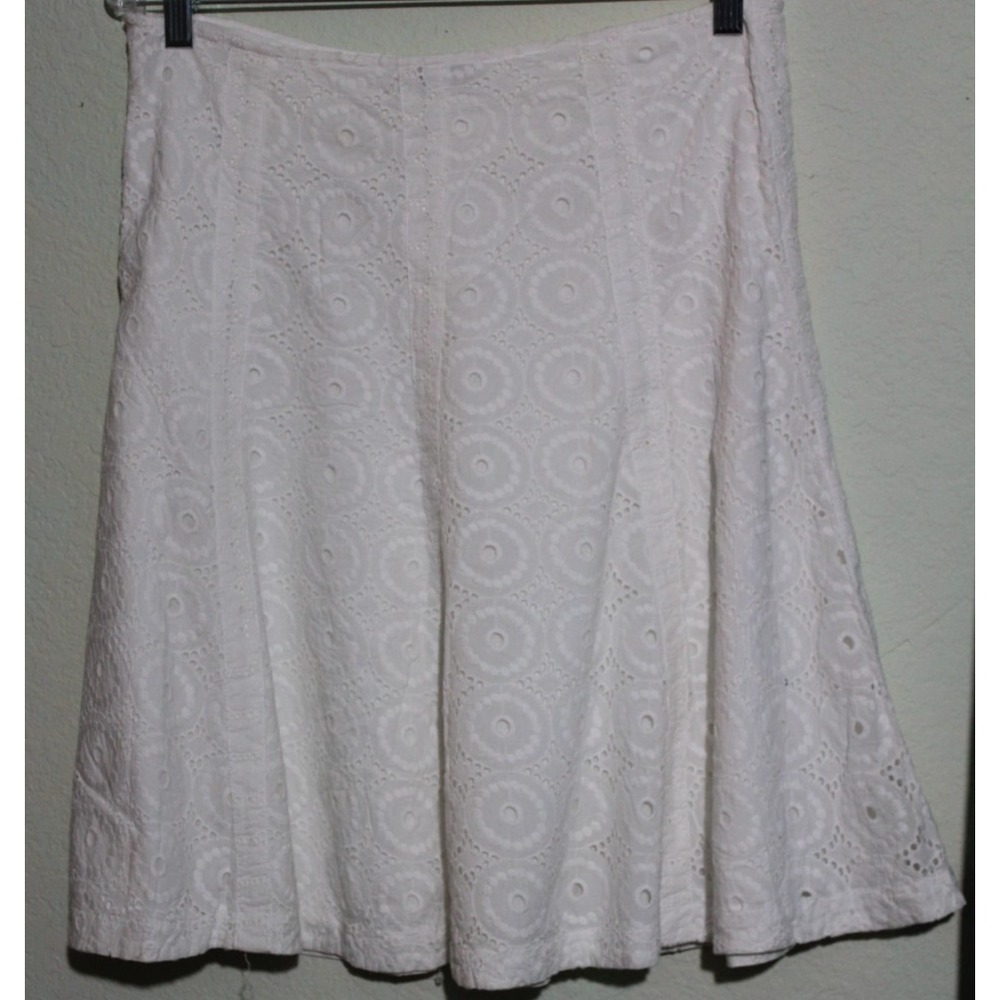 Cabi Skirt White Eyelet Lace Lined Whimsy Fairy Summer Resort Wear SZ Large - Picture 6 of 9